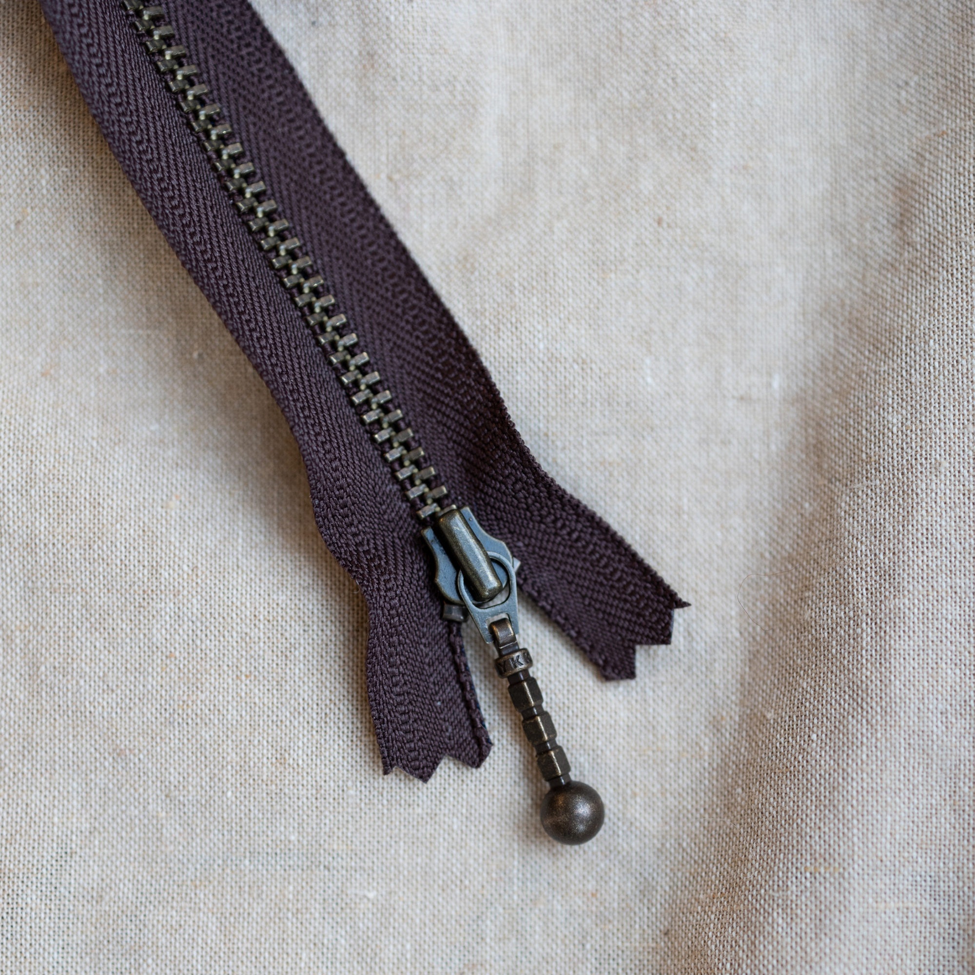 Separating zipper 60 cm