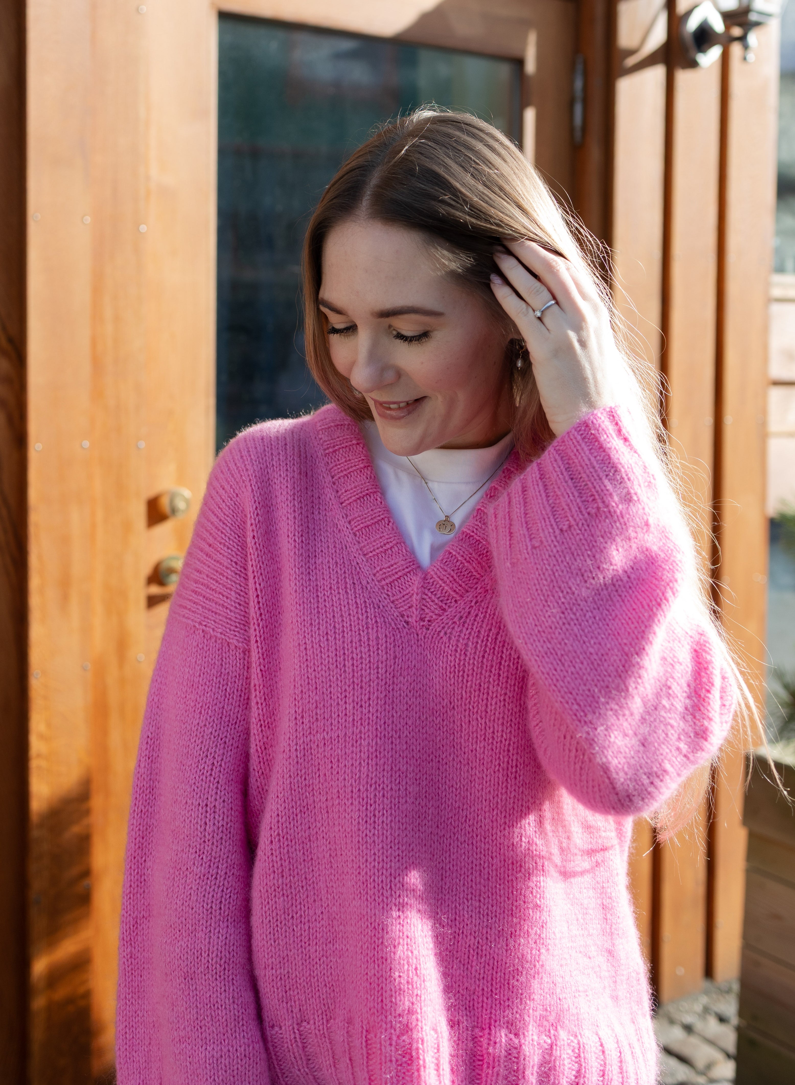 Base Sweater V-Neck – Knit&Note